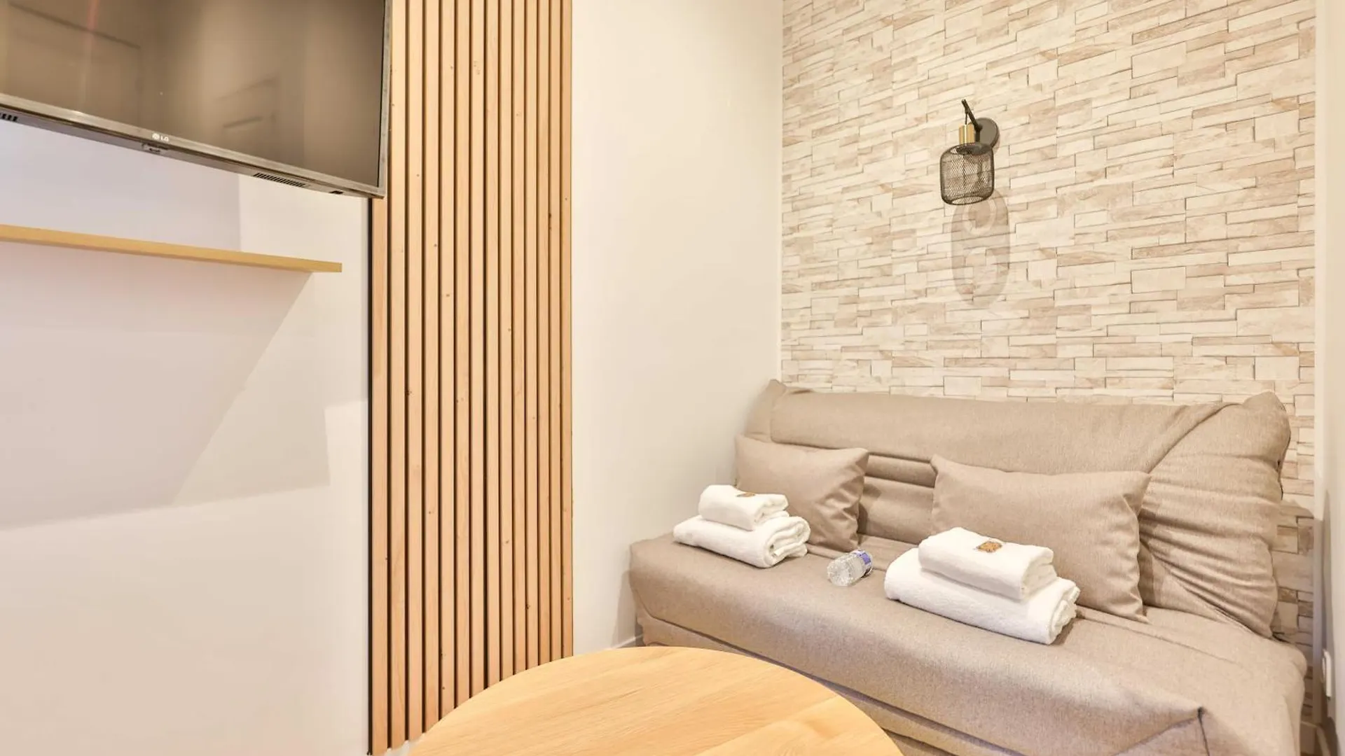 Cozy Studio In The Heart Of The 9Th Arrondissement Paris