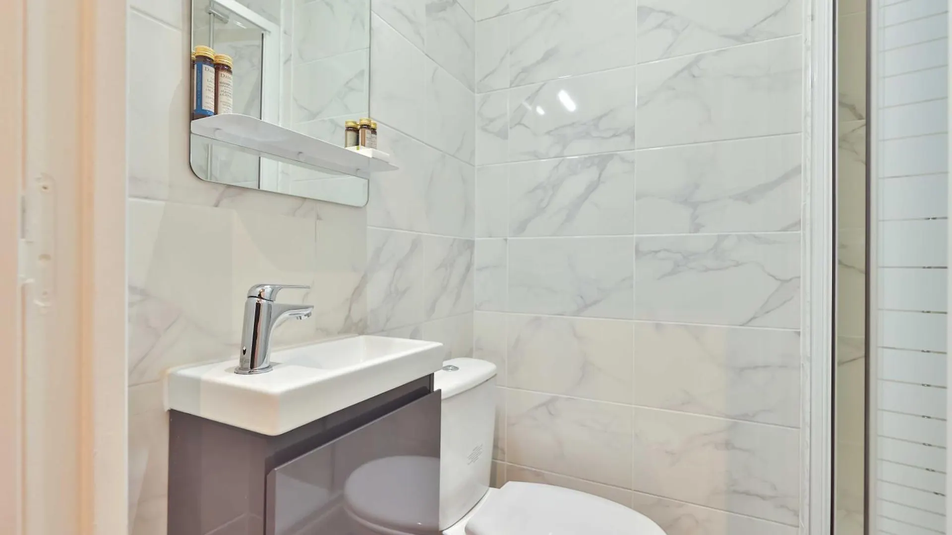 Cozy Studio In The Heart Of The 9Th Arrondissement Paris